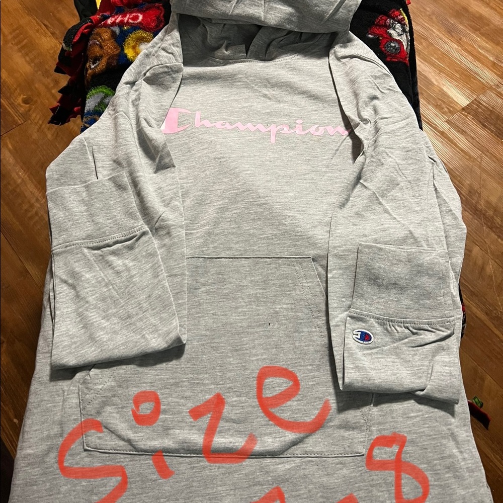 Champion girl size 8